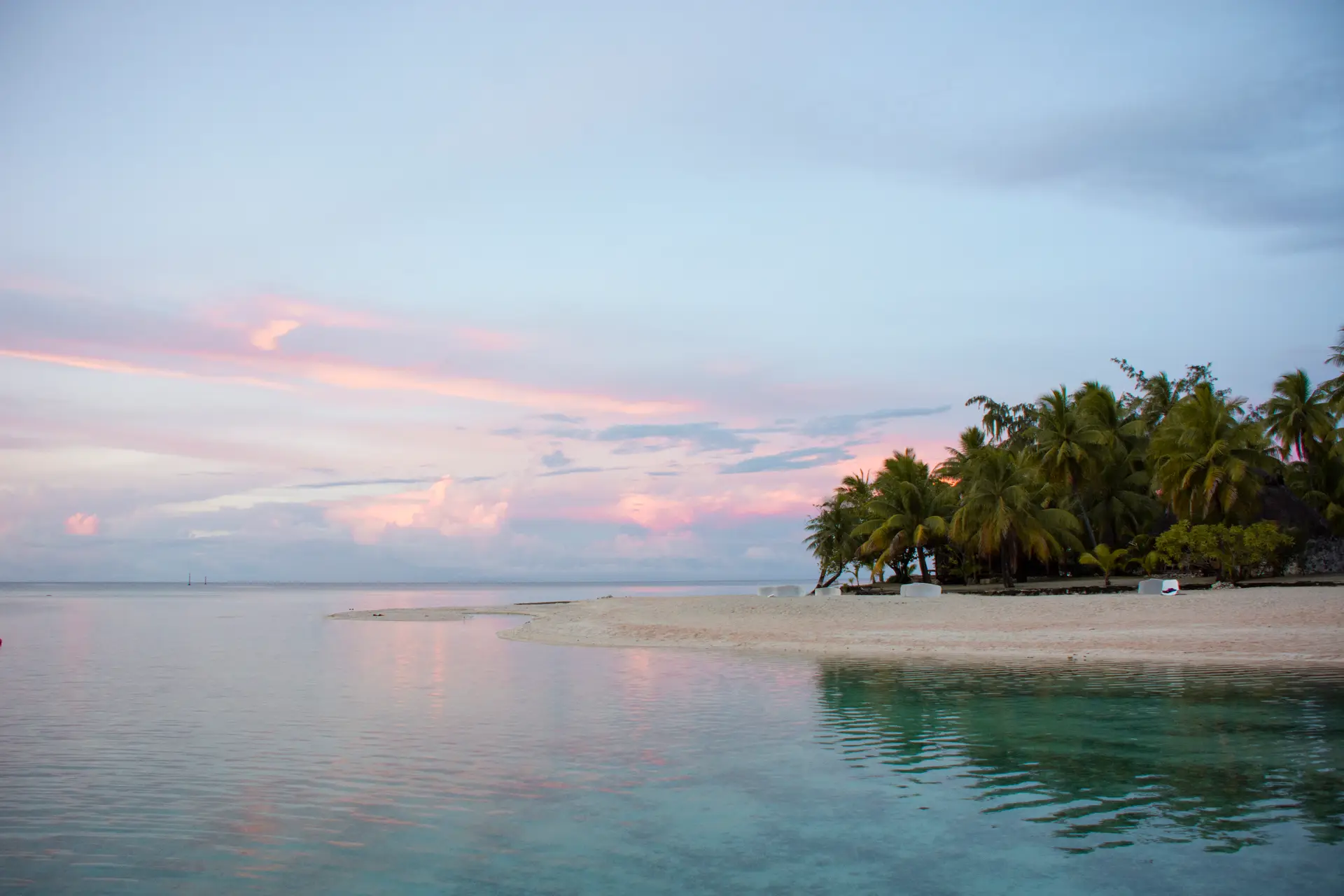 Lagon turquoise des Tuamotu
